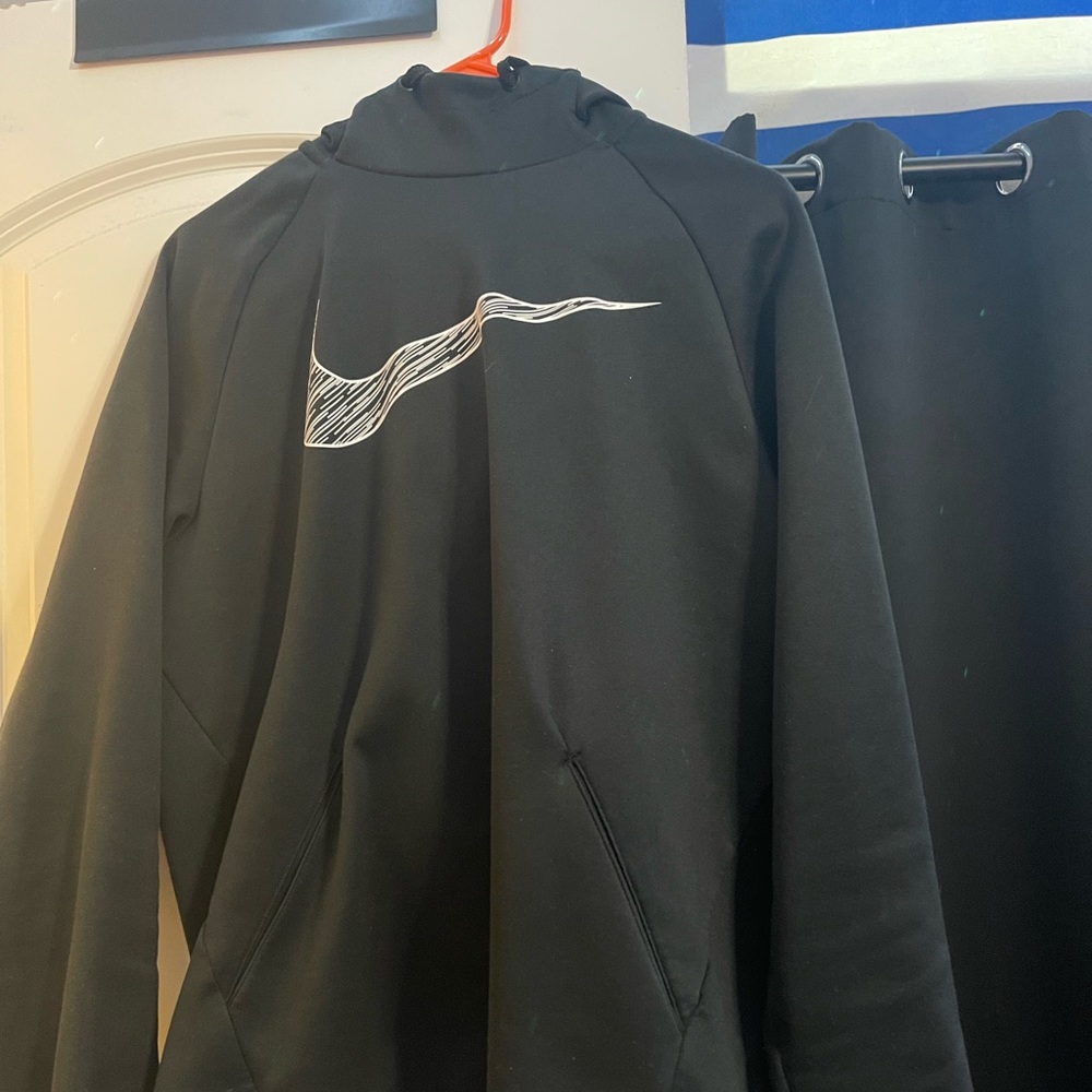 Nike Black Hoodie - Size Medium